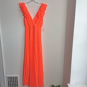 Fashion Neon Nova V-Nec Pleated Dress